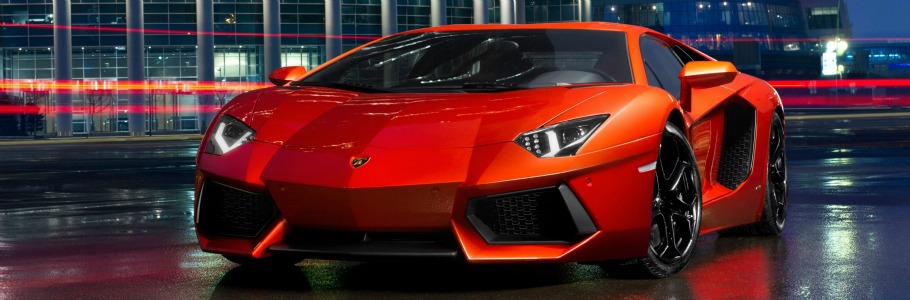 2013 Aventador Red